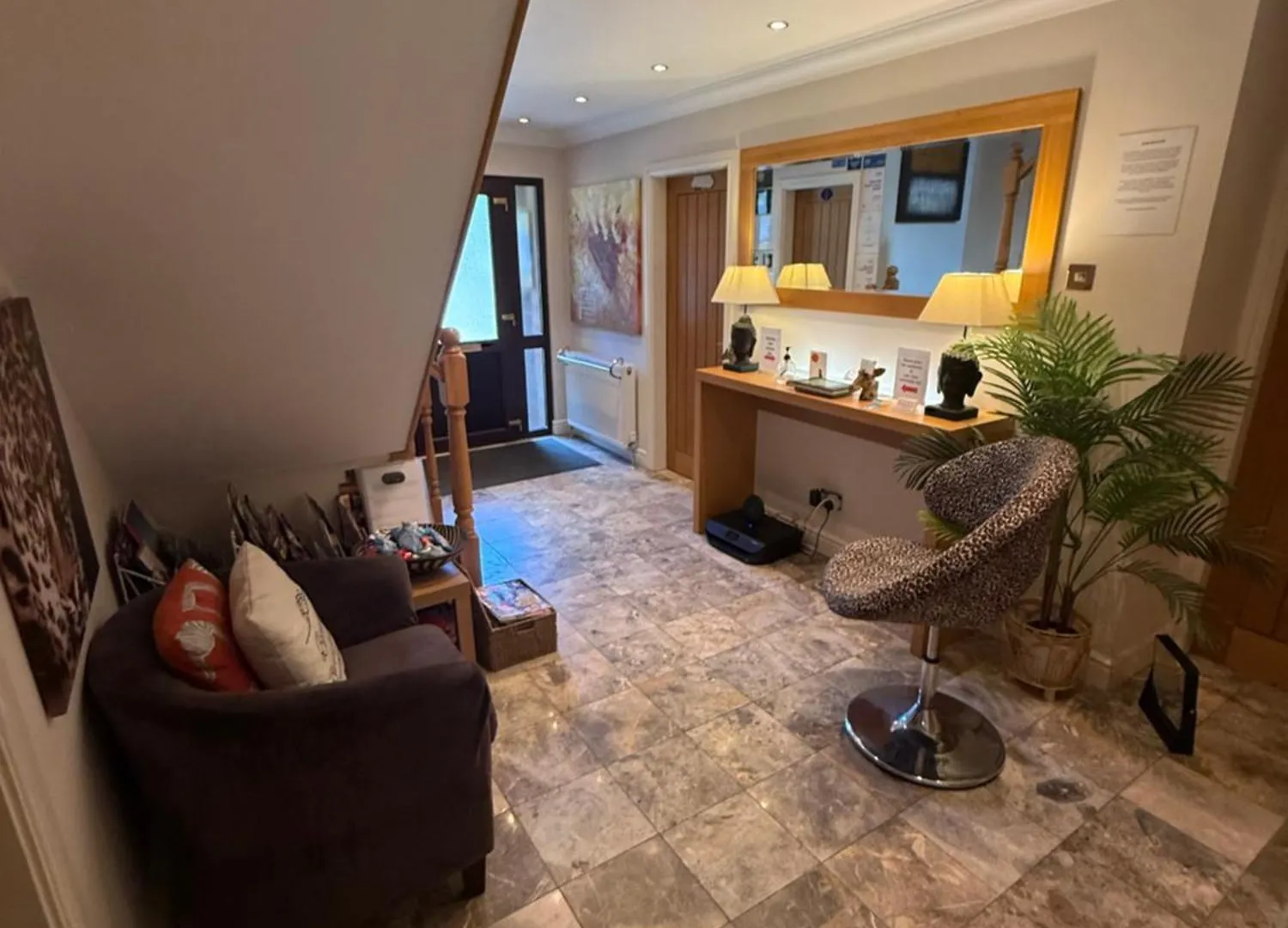 Barncroft Luxury Bed & Breakfast Solihull